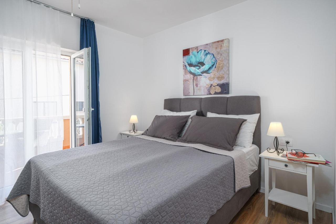 Apartments Vesna Vodice Exterior foto