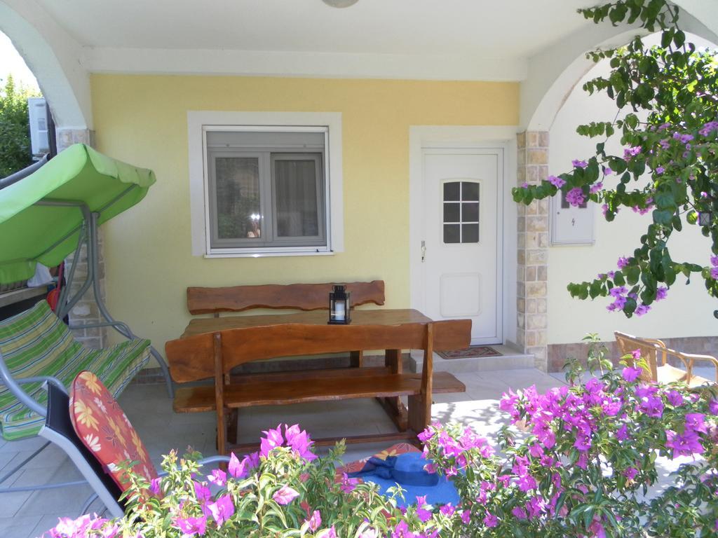 Apartments Vesna Vodice Exterior foto